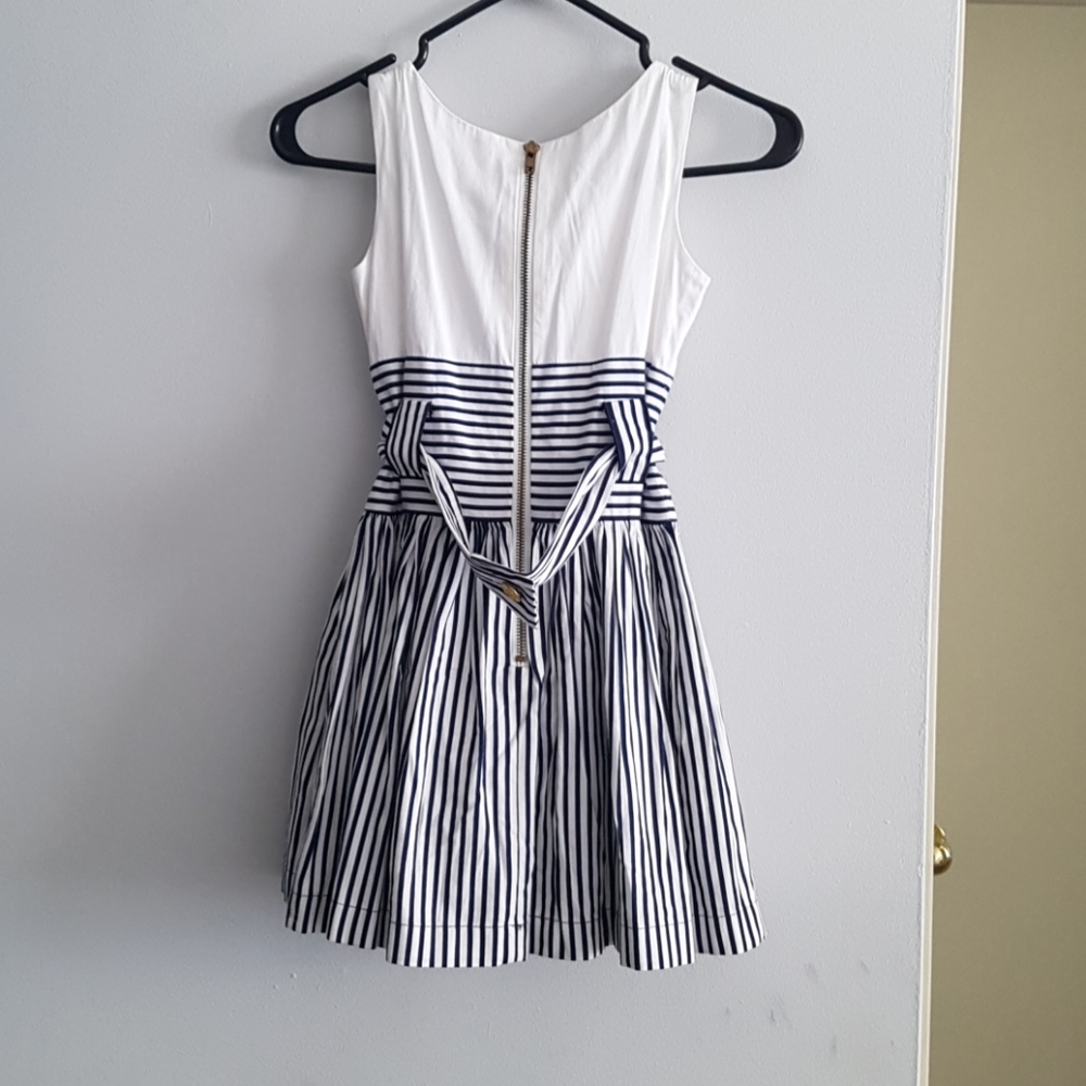Very CHIC dress for girls! - Picture 6 of 7